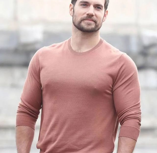 Inside the Mind of Henry Cavill: Exploring His Unconventional Techniques for Character Immersion